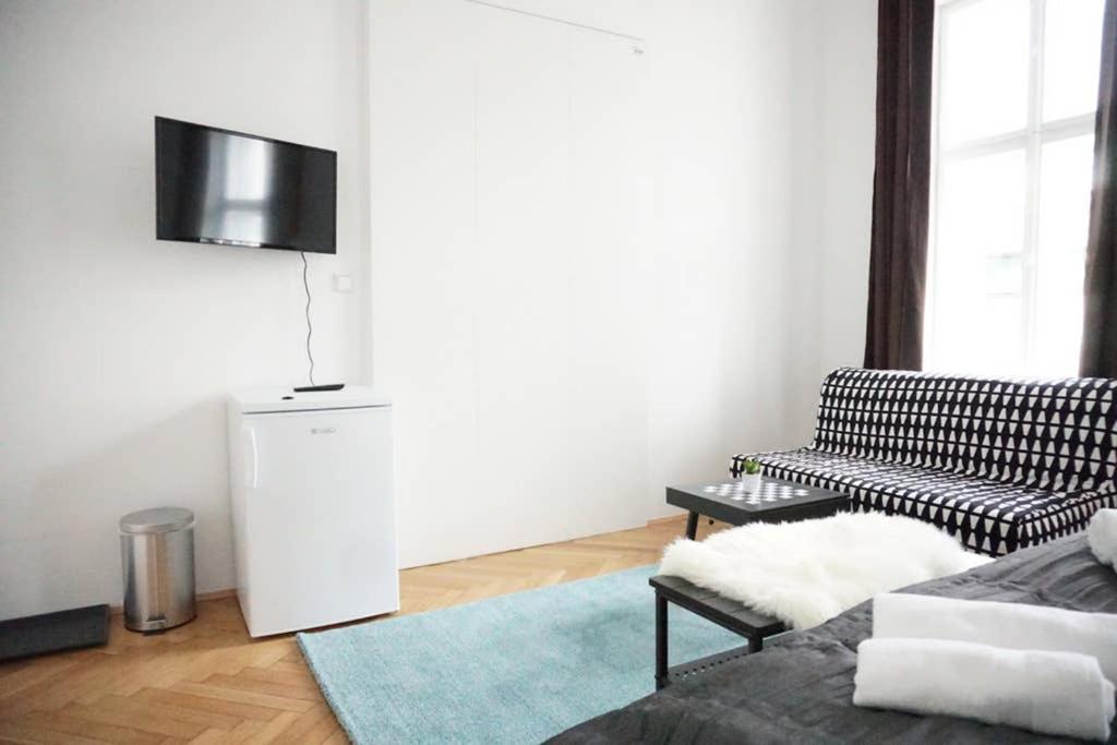 Urban City Apartment Wina Bagian luar foto