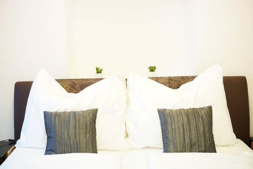 Urban City Apartment Wina Bagian luar foto