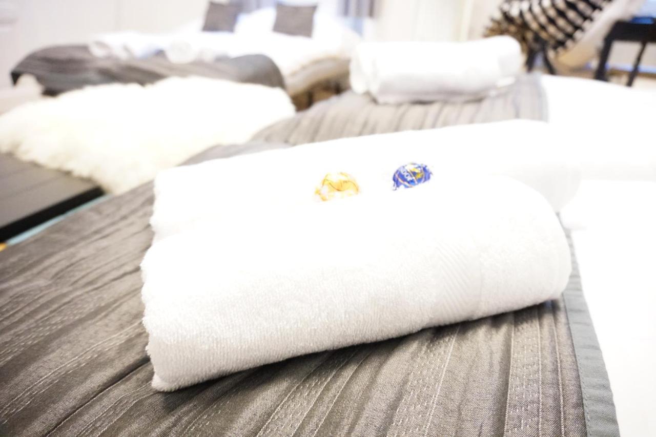 Urban City Apartment Wina Bagian luar foto